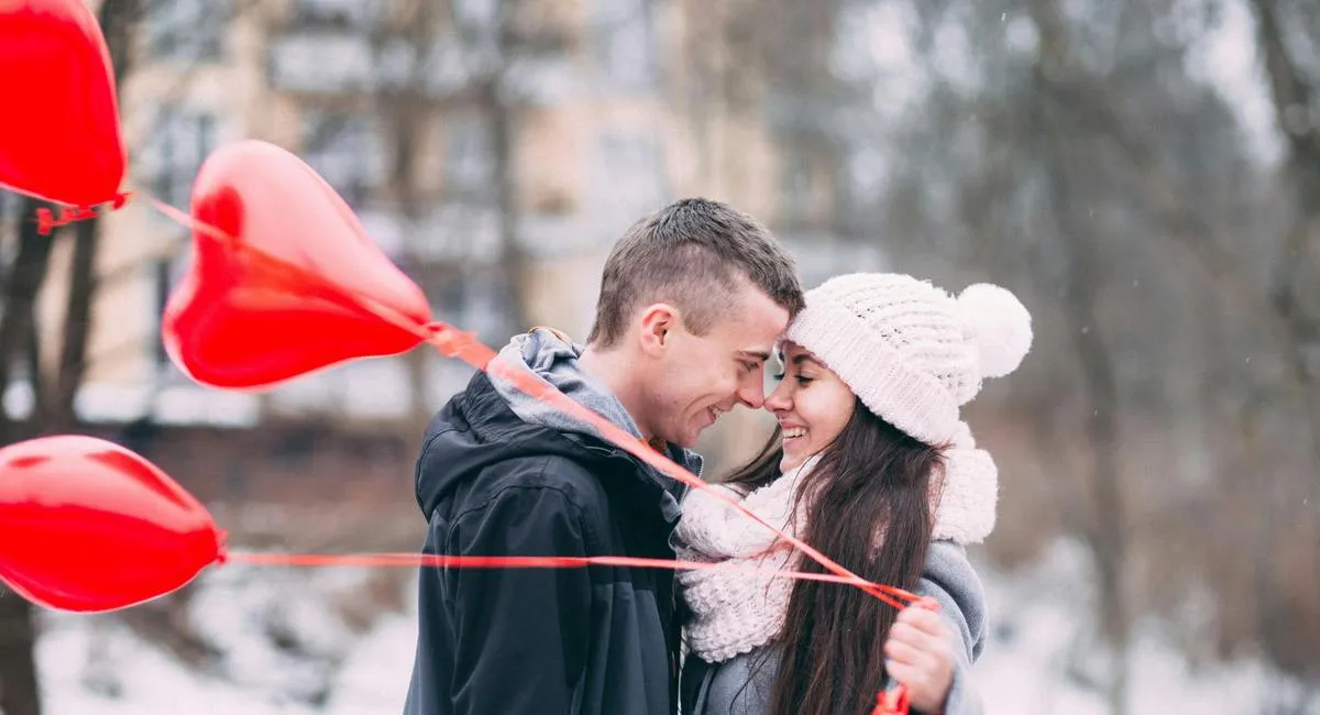 Любов прийде в їхнє життя раптово: які знаки Зодіаку взимку зустрінуть свою другу половинку - today.ua