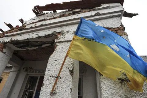 Нищівний удар по брехні Кремля: ЗСУ підняли український прапор у центрі Покровська (відео)