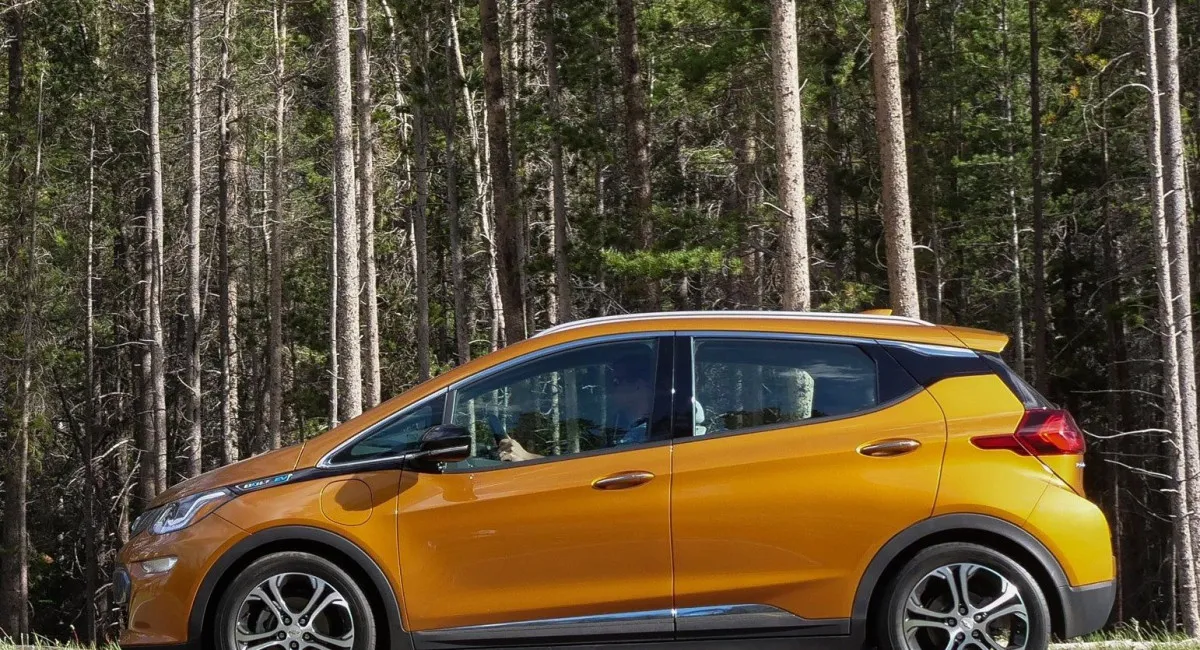 Какие электромобили следует обходить стороной: названы худшие модели на рынке - today.ua