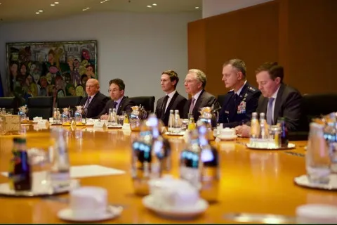 Реальна мирна угода можлива вже до Різдва: в BILD назвали сигнали, які на це вказують