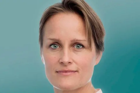 "Тиск, який ми чинимо від імені України, буде тривати": очільниця MI6 жорстко звернулася до Путіна