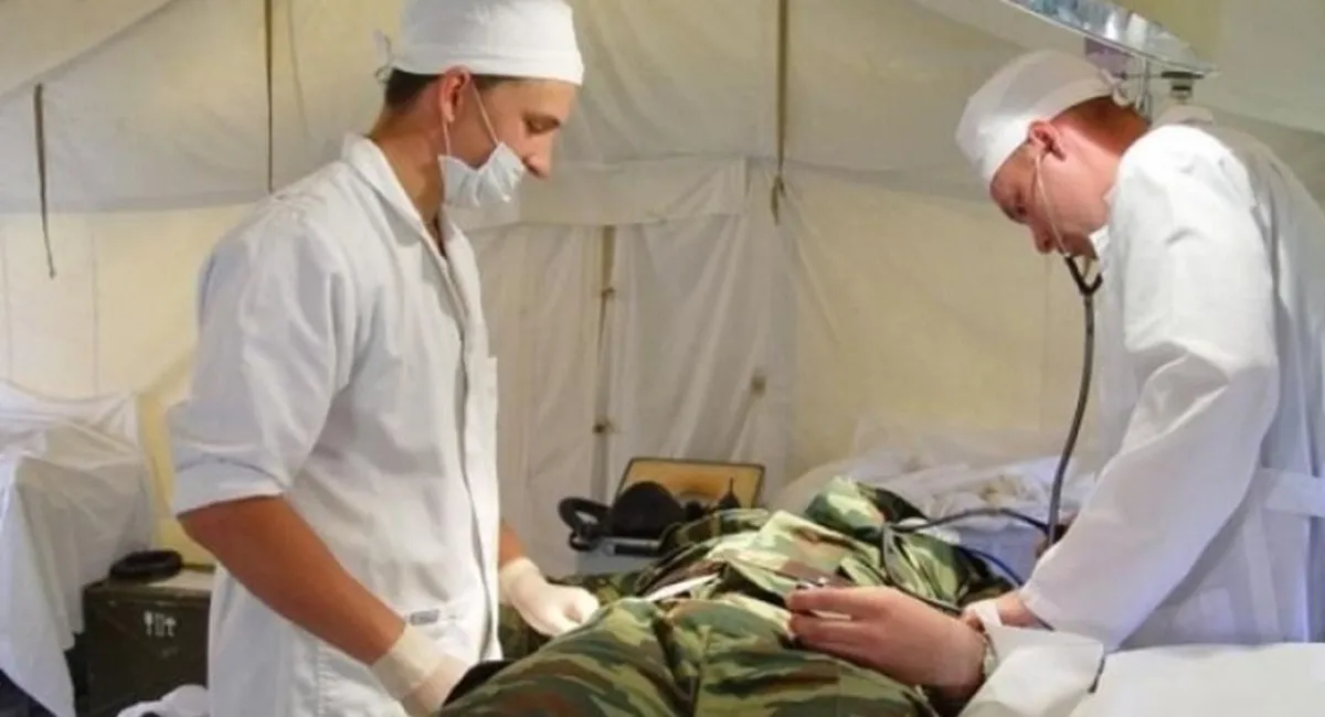 Жорстокий напад на Львівщині: 25-річний юнак до півсмерті побив військового ЗСУ та глузував, знімаючи це на телефон - today.ua