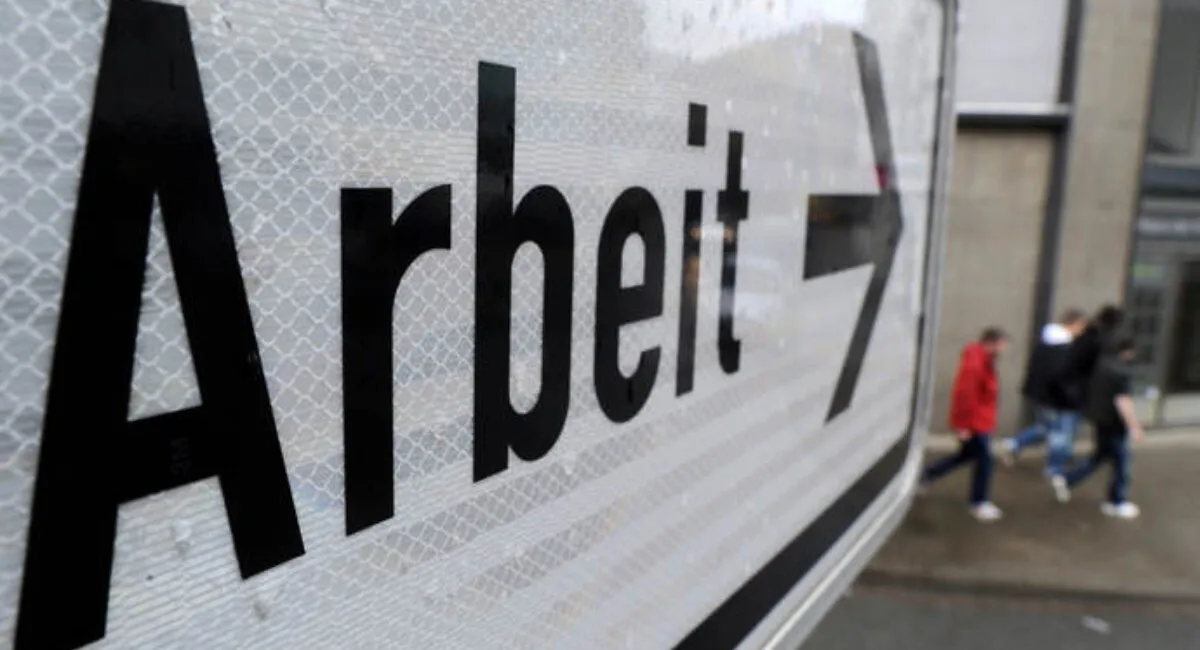 У Німеччині запроваджують жорсткі правила для безробітних українців: за провину позбавлять усіх виплат  - today.ua