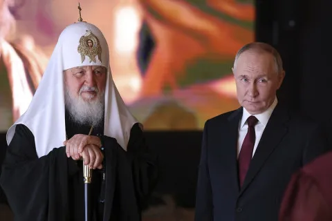 50 років лицемірства: ЗМІ викрили таємну "дружину" патріарха Кирила (відео)