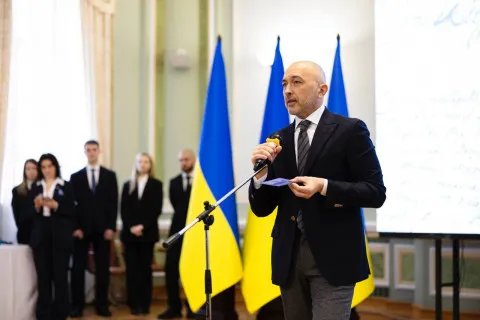 В Украине появились новые 5 гривен: в чем особенность монеты