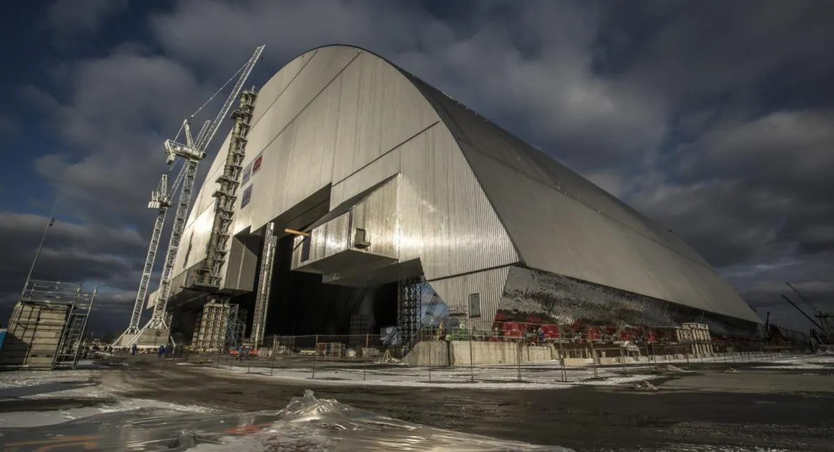 Директор Чорнобильської АЕС попередив про ймовірне обрушення саркофага над четвертим енергоблоком - today.ua