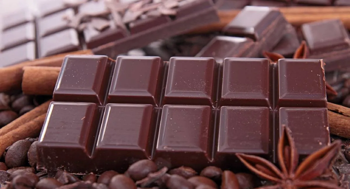 Шоколад більше не для всіх: чим насправді виробники наповнюють святкові солодощі - today.ua
