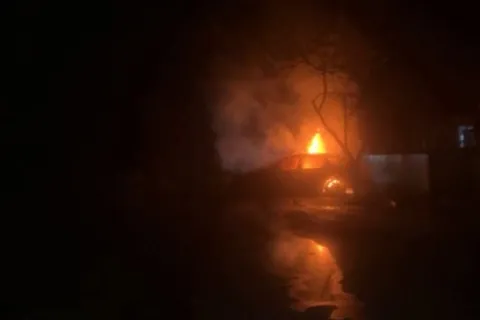 Авто сгорело дотла: в Святвечер в Черкасской области пытались убить депутата (видео)