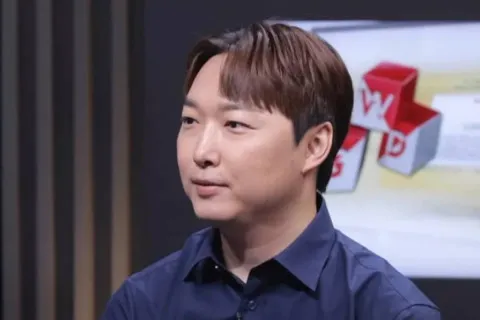 Человек с IQ 276 баллов утверждает, что он математически доказал существование Бога.