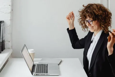 Зростання доходів і підвищення: яких знаків Зодіаку чекає успіх на роботі в 2026 році