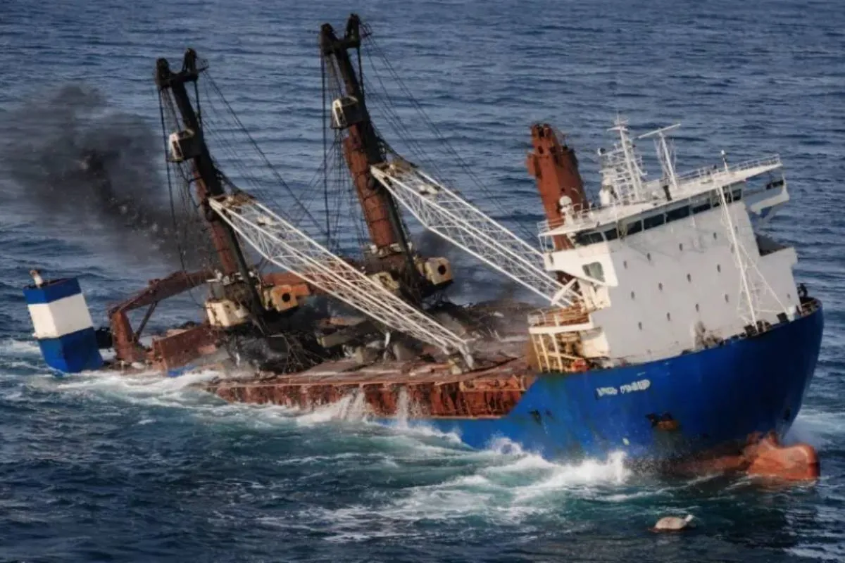 Біля Іспанії затонув корабель із ядерним вантажем для Північної Кореї - today.ua