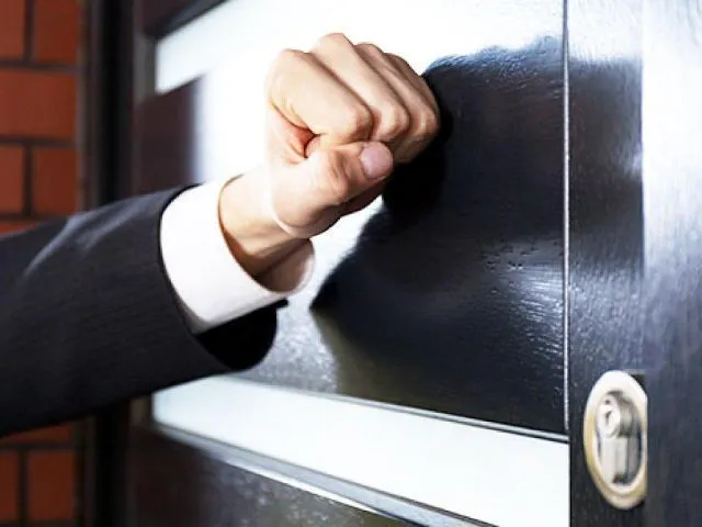 Коллекторы не будут требовать возврата кредитных долгов у нескольких категорий населения  - today.ua