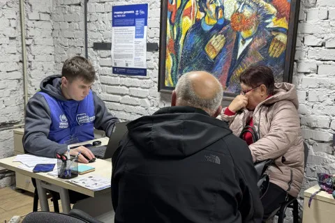 ООН сокращает финансирование: насколько сократят выплаты украинским беженцам в 2026 году