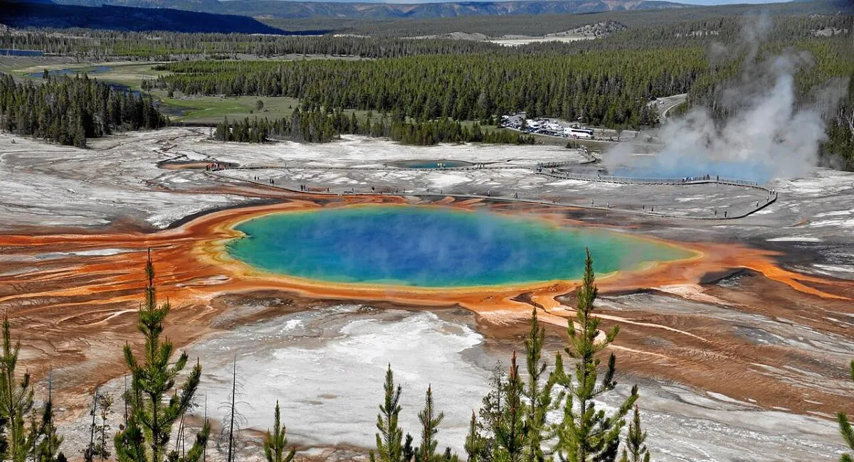 У США почалася паніка: з’явились ознаки активності супервулкана Єллоустоун, який може знищити весь світ - today.ua