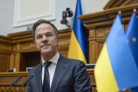 Рютте міг приїхати в Україну, щоб натиснути на Зеленського, - політолог