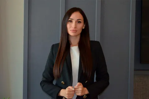 Адаптивна стрижка як мистецтво: авторська техніка Русани Плонсак