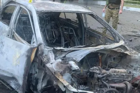 Покушение или трагическая случайность? В Одессе взорвали автомобиль с 21-летним парнем: что известно о погибшем