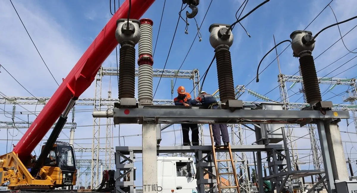 Удар по солнечному сплетению Запада: Россия впервые атаковала уникальный объект, связывающий Украину с Польшей - today.ua