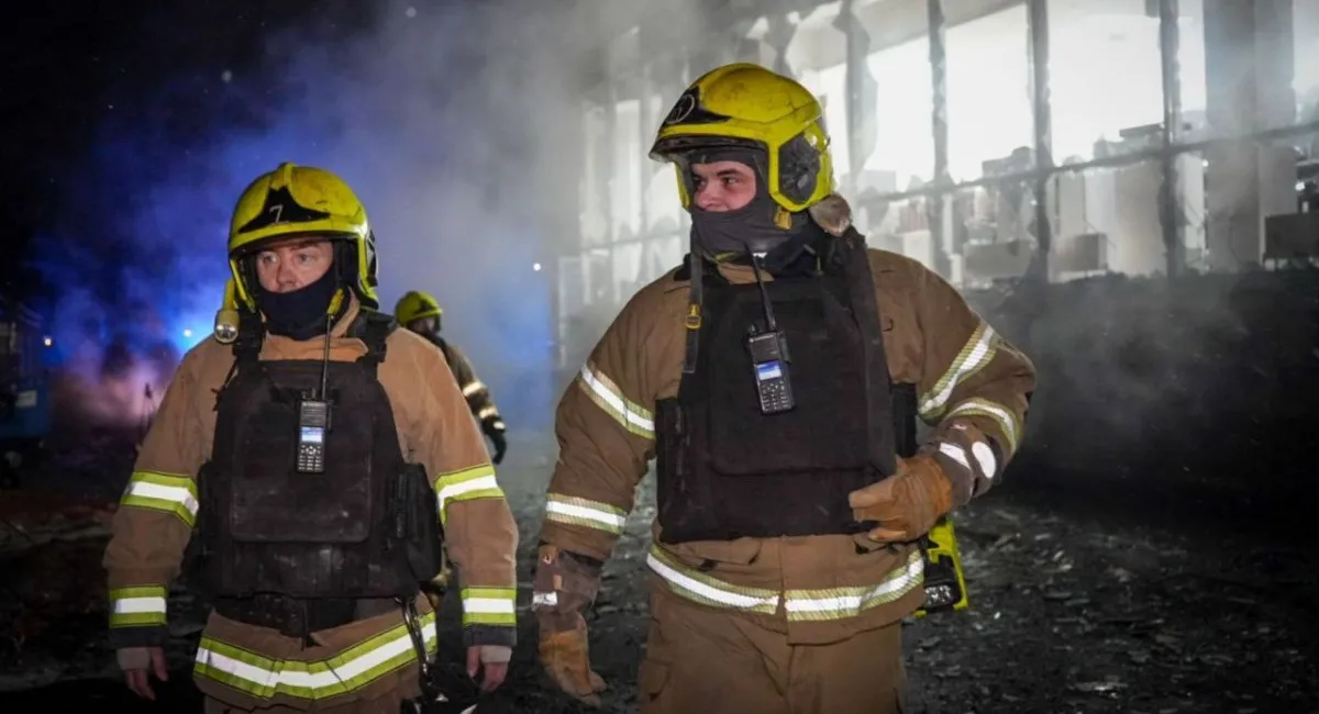 РФ нанесла массированный удар по Одессе: повреждены жилые дома, есть погибшие (фото, видео) - today.ua