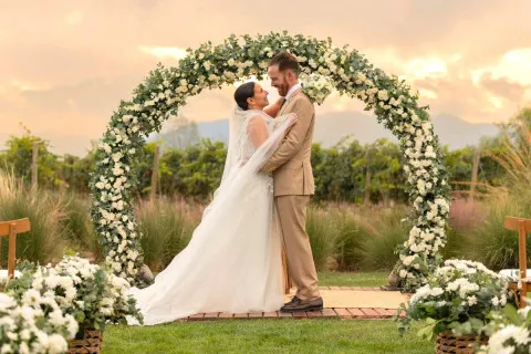 Астрологи назвали найвдаліші дати для весілля у 2026 році: шлюб буде міцним і щасливим