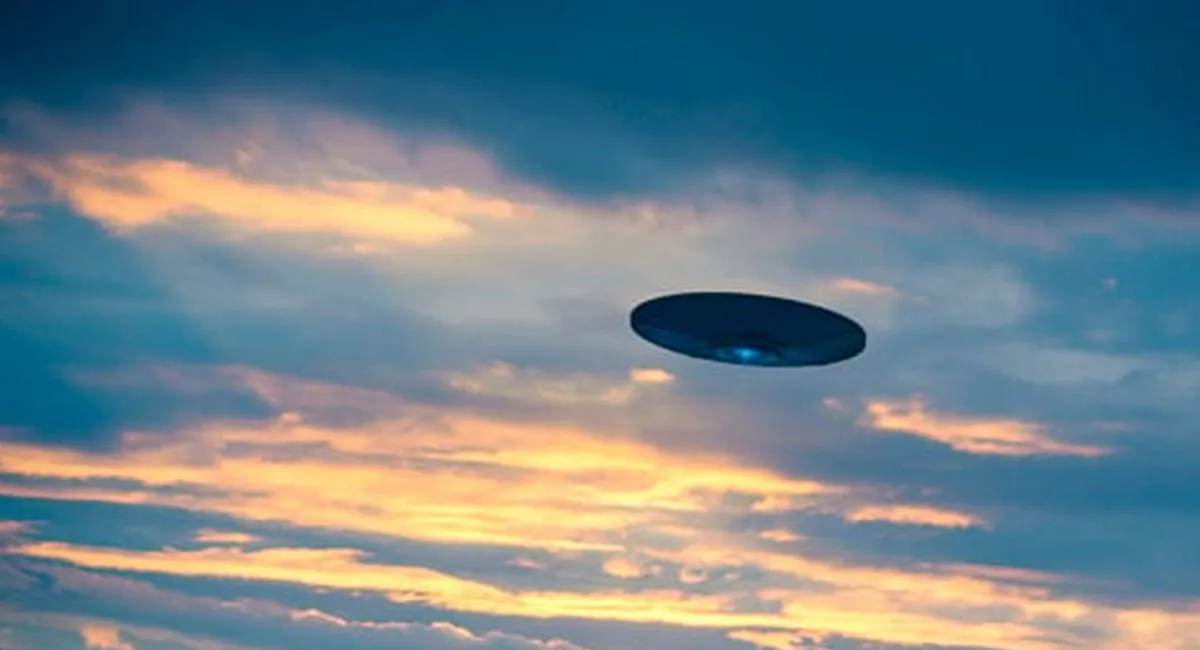 Пентагон розсекретив відео, що є беззаперечним доказом існування НЛО - today.ua