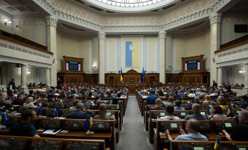 Податки для ФОП скасовуються? Чому Рада масово пішла на лікарняний у розпал кризи з МВФ