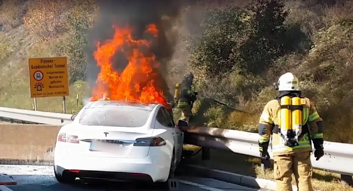 Возгорание электрокаров: как часто это происходит на самом деле - today.ua