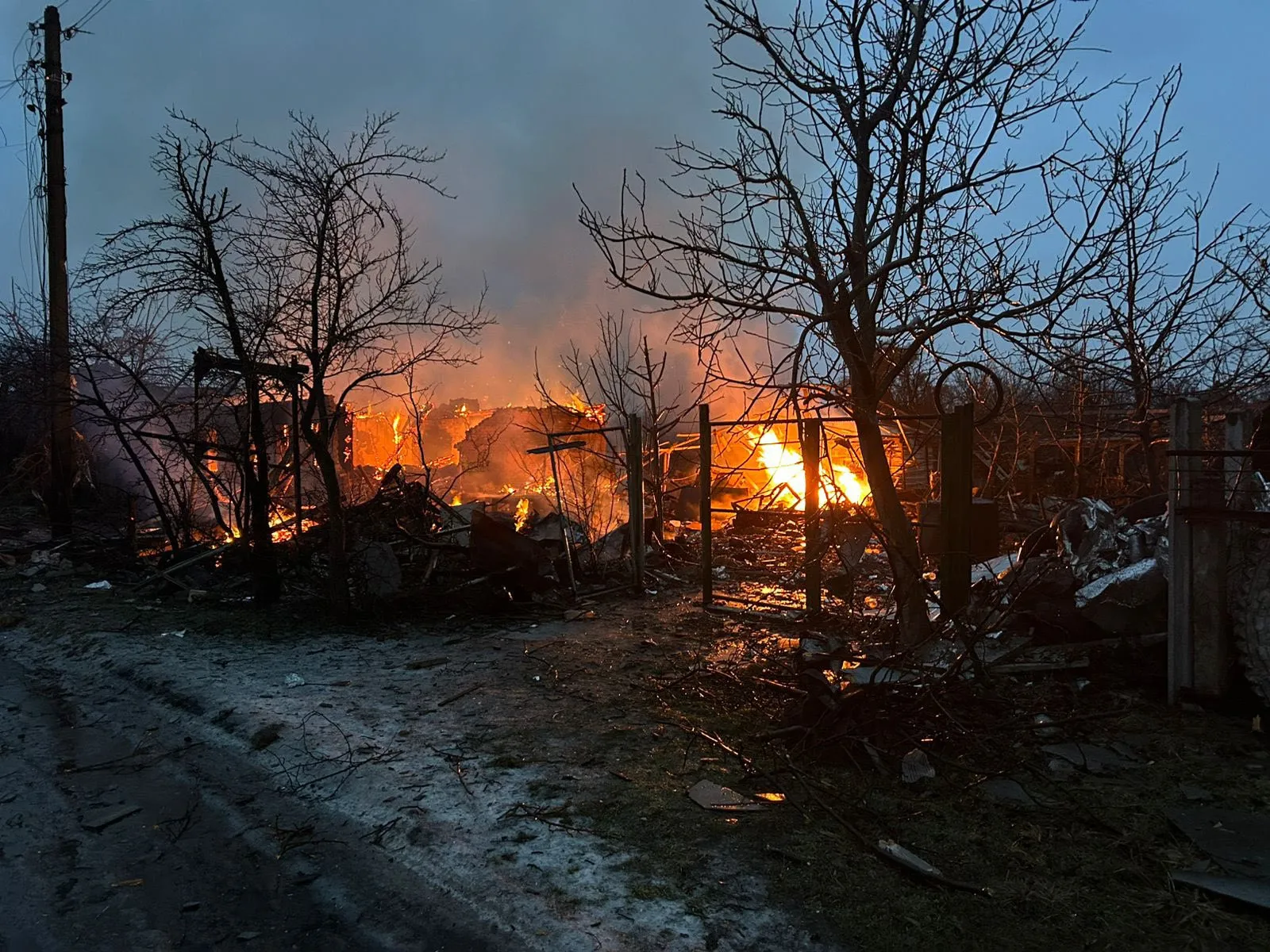 Пекельная ночь 13 февраля: РФ атаковала Одесскую, Донецкую и Запорожскую области — есть погибшие Пекельная ночь 13 февраля: РФ атаковала Одесскую, Донецкую и Запорожскую области — есть погибшие - today.ua