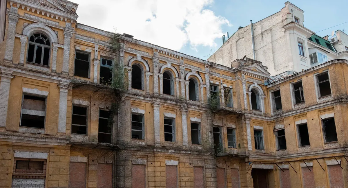 Квартири, що роками стоять порожніми, будуть передавати у користування переселенцям - today.ua