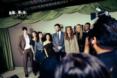 "Это тот конец, который мы задумывали": шоураннер "Соври мне" сообщила о финале сериала после 3 сезона