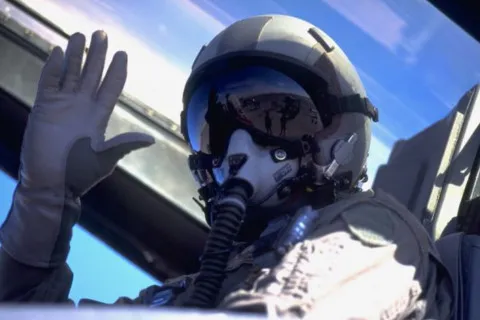 Враг прервал полёт Героя: во время боевого вылета погиб 25-летний капитан-лётчик из Волыни