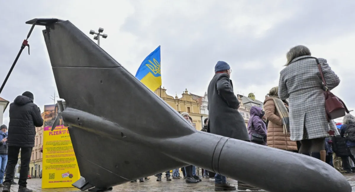 Ляпас Бабішу: Прага вибухнула багатотисячним мітингом, який став знаком для проросійських сил (фото) - today.ua