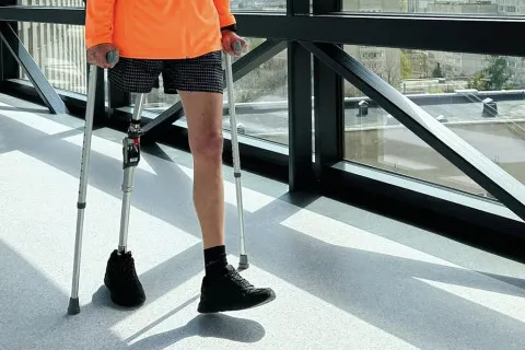 Професія без бар’єрів: в Україні запускають навчальну програму з кібербезпеки для людей з інвалідністю