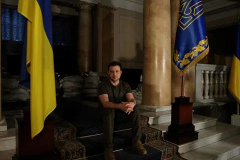 "Два года прожил в бункере": признание Зеленского и подробности его жизни в укрытии