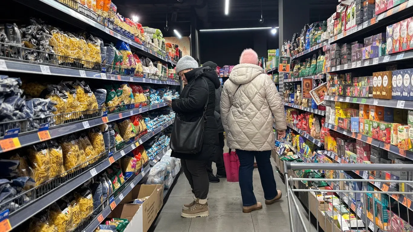 Продовольчий ринок завойовує маловідома мережа супермаркетів: українцям радять звикати до нової назви - today.ua