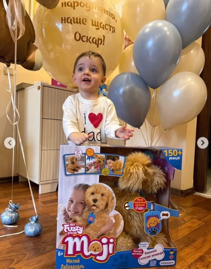 Ты моя мотивация: Козловский отметил 2-летие сына и показал подарок для Оскара - today.ua