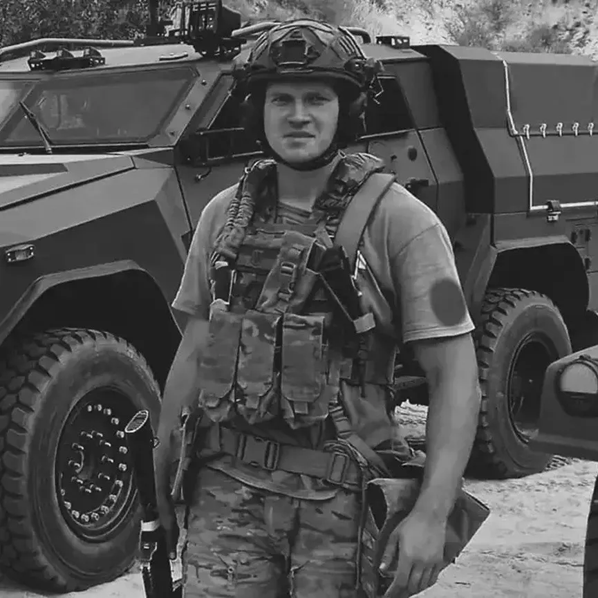 Поляк, удостоенный Креста За мужество от Зеленского, умер после тяжелых ранений на фронте - today.ua