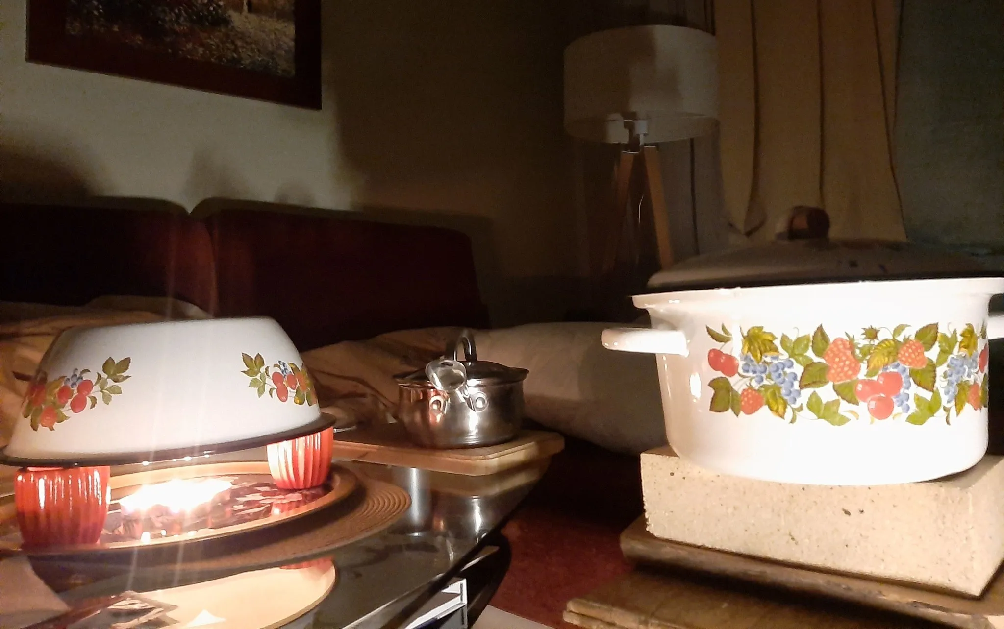 Как согреться в холодной квартире: проверенные способы получения тепла без света и отопления Как согреться в холодной квартире: проверенные способы получения тепла без света и отопления - today.ua