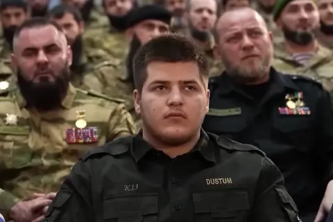 З’явились деталі про стан сина Кадирова, який потрапив у ДПТ: його важко впізнати