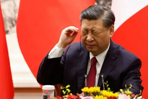 Суцільний день катастроф для Китаю: космічні провали дали привід глузувати США