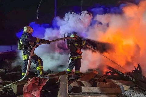 Удар РФ шахедами: в Харькове погибла женщина, в Одесской области поврежден объект энергетики (фото)