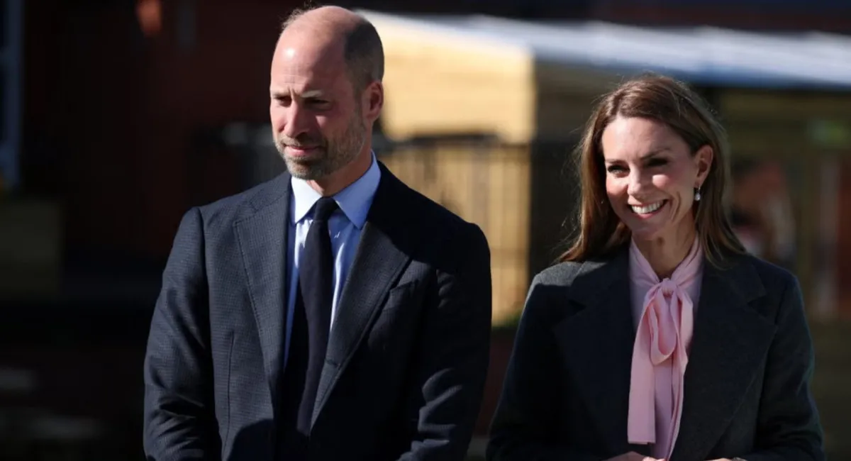 Выпили пива и пообщались с местными: Кейт Миддлтон и принц Уильям провели насыщенный день в Шотландии - today.ua