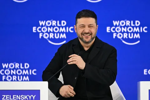 "Ми знаємо, як потопити кораблі РФ": Зеленський запропонував союзникам допомогу у водах Гренландії (відео)