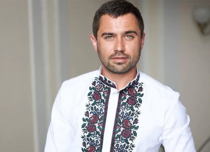 В ДТП на Львовщине погиб нардеп от Слуги народа: был доверенным лицом Зеленского (фото) В ДТП на Львовщине погиб нардеп от Слуги народа: был доверенным лицом Зеленского (фото) - today.ua