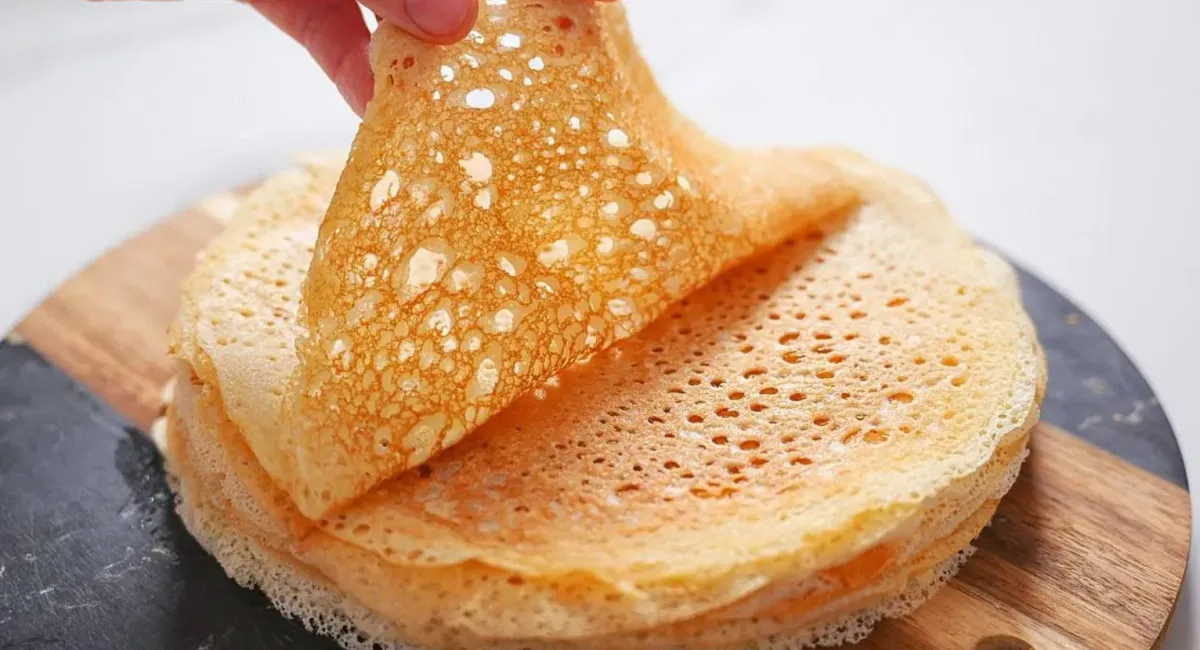 Рецепт блинов с дырочками: как приготовить их мягкими и ажурными - today.ua