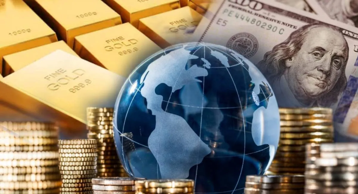 Ближе к полуночи: золото бьет новый рекорд на фоне слабого доллара и глобальной неопределенности - today.ua