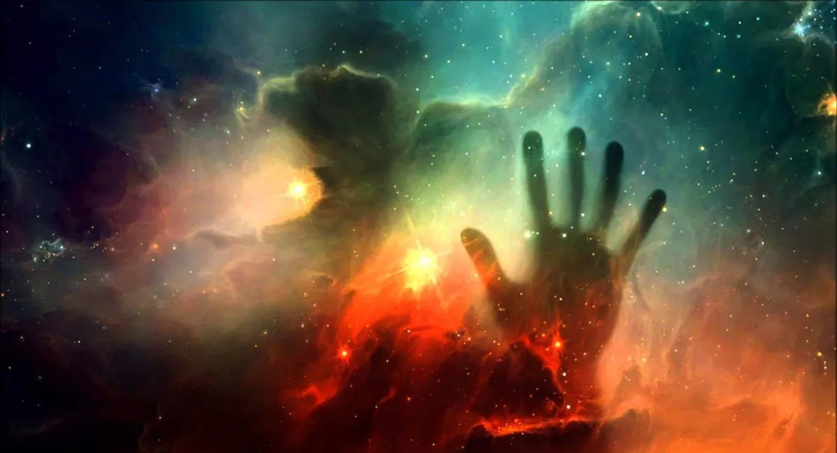Ученый-физик определил место, где физически находится Бог: что об этом известно - today.ua