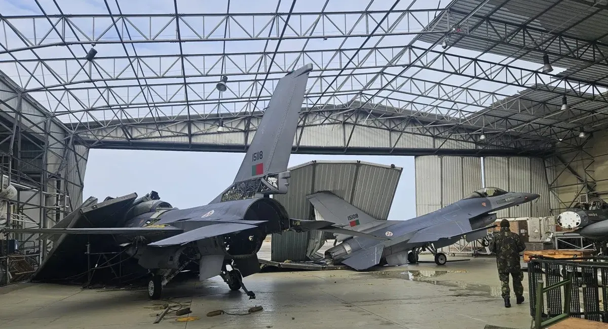 Могли обороняти Україну: F-16 замість війни стали жертвами стихії в Європі - today.ua