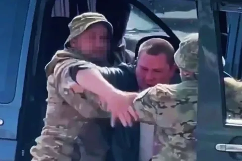 Зеленский требует от Федорова покончить с бусификацией: что предлагает взамен