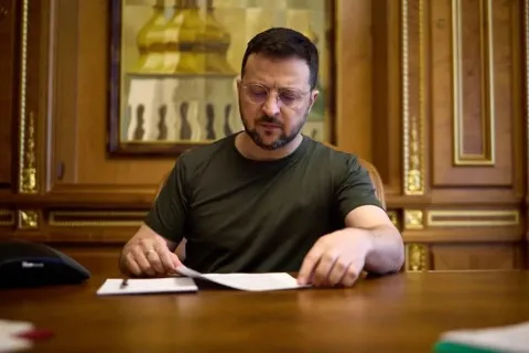 Операция "Преемник": окружение Зеленского уже примеряется к новому вероятному президенту